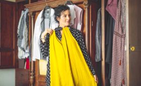 Comfortable Yet Stylish Outfits for Moms